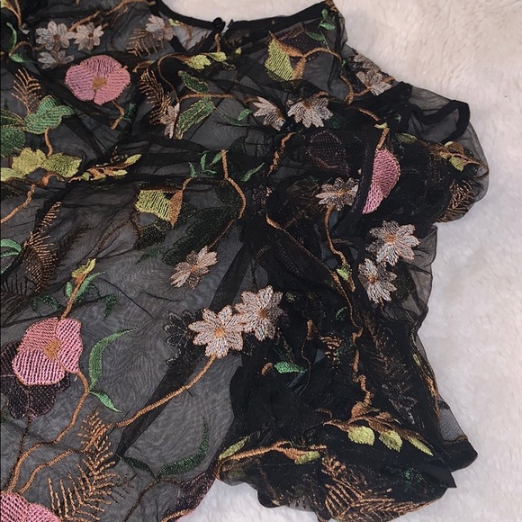 Organza Floral top - Picture 2 of 3